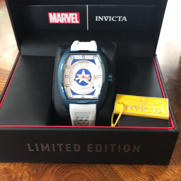 Invicta Marvel Captain America Watch NWT Limited - Picture 3 of 8